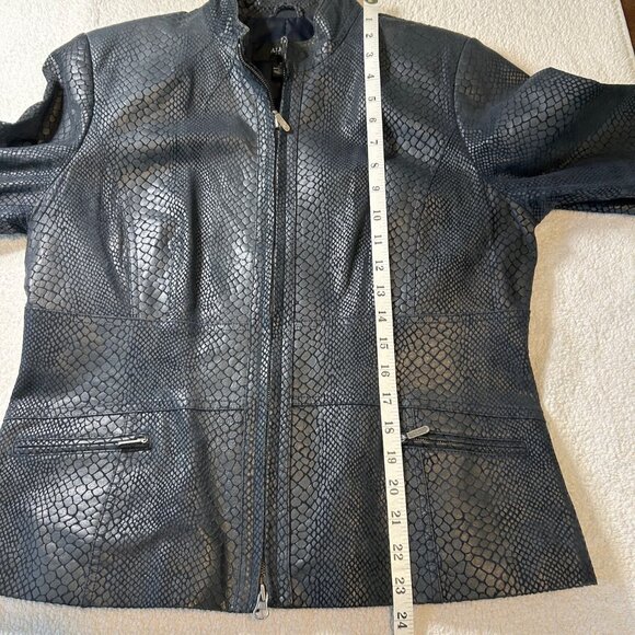 Alfani women's snakeskin pattern leather jacket - Picture 14 of 15